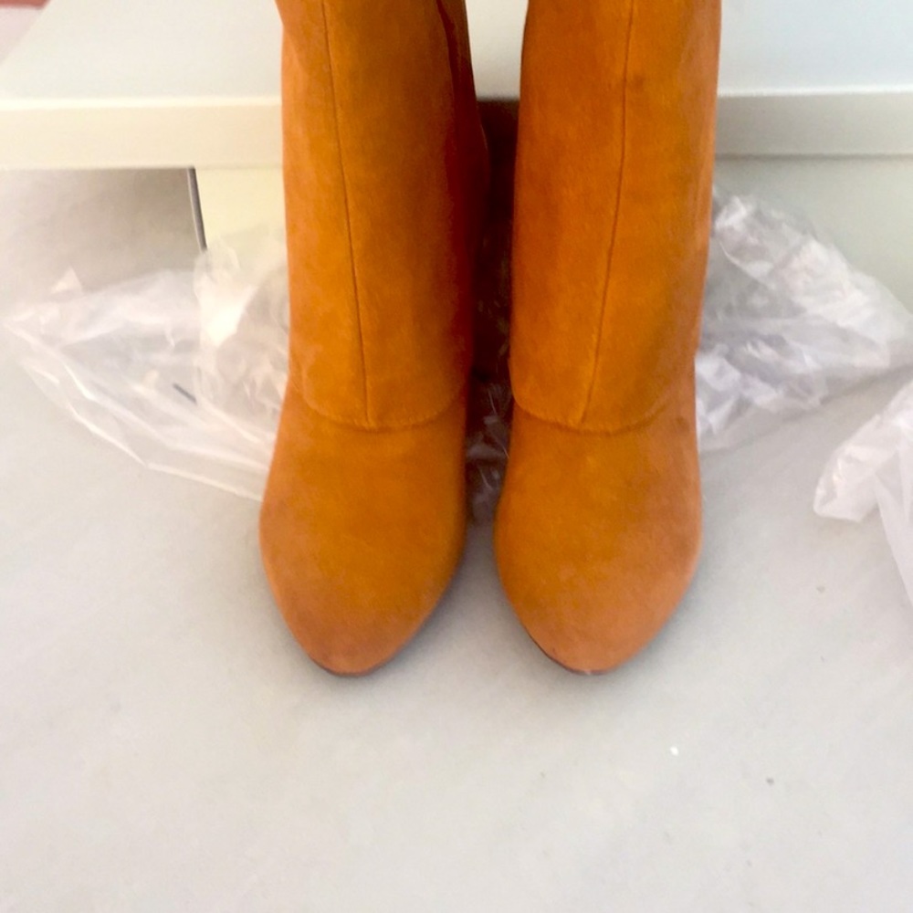 Jessica Simpson Tan tall boots